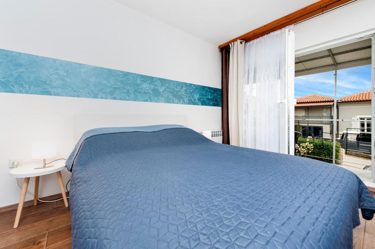 Apartment Sissy Rovigno Esterno foto