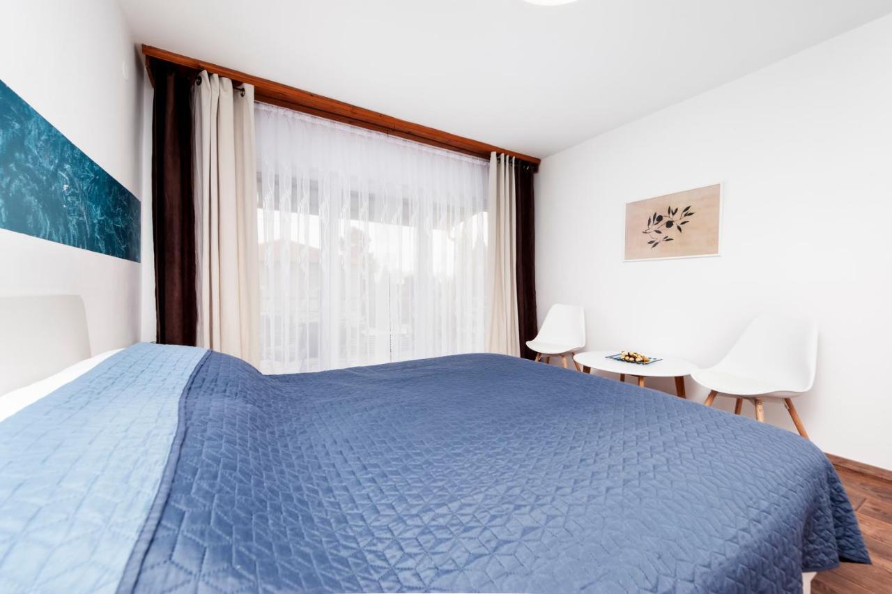 Apartment Sissy Rovigno Esterno foto